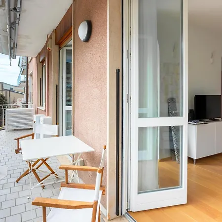 Suite 51 - Arona (Adults Only) شقة